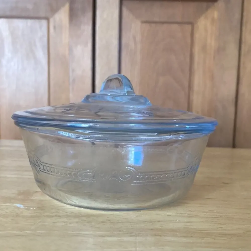Vintage 1941-1956 Fire King Philbe Saphire Blue Mini Casserole Dish